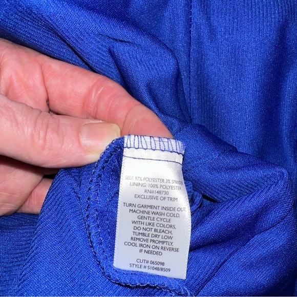 Nichole Miller fully lined , spaghetti strap crepe belted jumpsuit NWT size 8 - Picture 9 of 9